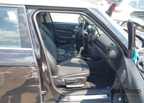 2017 Mini Clubman Cooper from USA, damaged, VIN WMWLN5C5XH2E31755